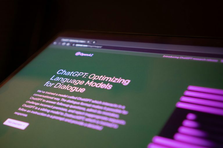 AI-Powered Job Search: How ChatGPT and Other Tools Are Revolutionizing Social Media Careers